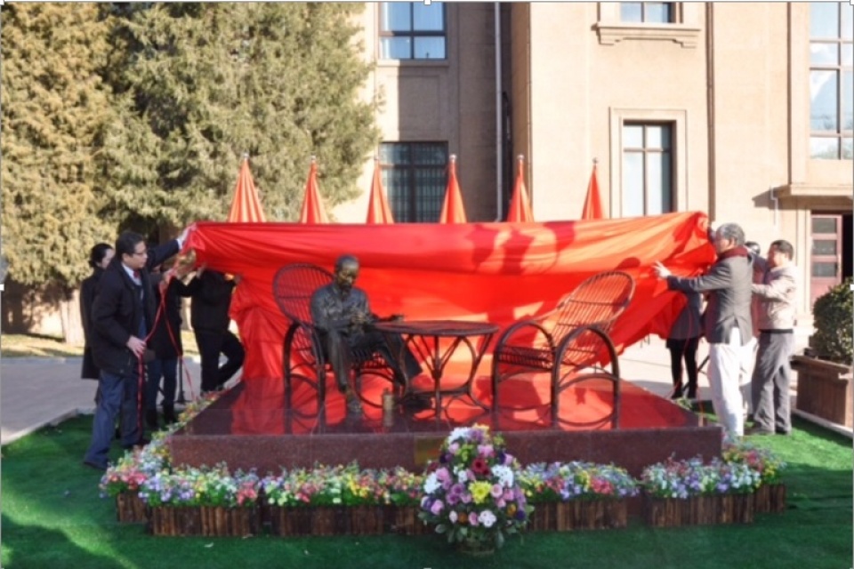 khanh thanh tuong bac ho tai bac kinh