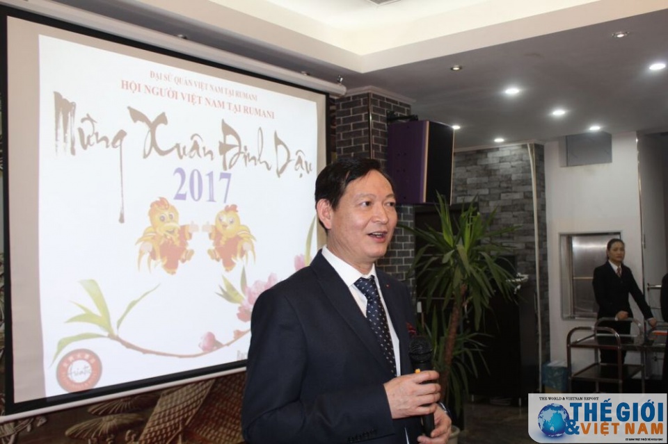 Tổ chức đón Tết mừng Xuân cho bà con cộng đồng tại Romania to chuc don tet mung xuan cho ba con cong dong tai romania