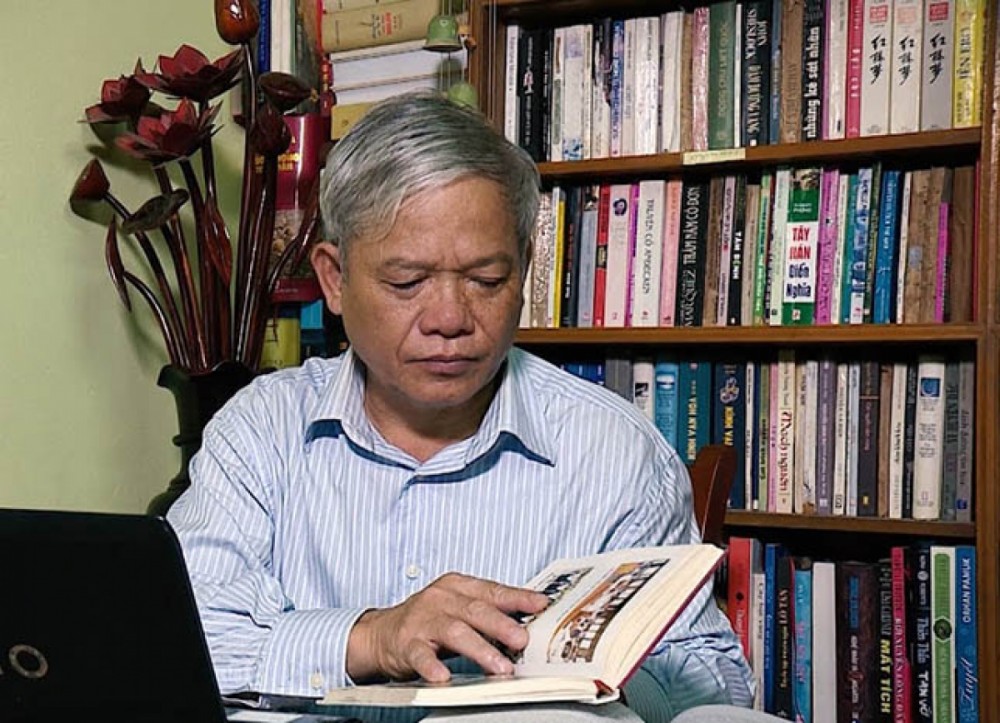 Nhà thơ Nguyễn Sĩ Đại. Nhà thơ Nguyễn Sĩ Đại.