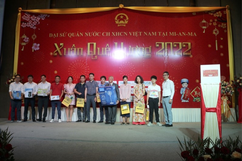 Ấm áp 'Xuân quê hương 2022' với cộng đồng người Việt Nam tại Myanmar