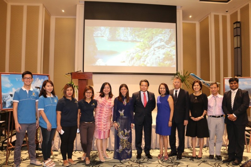 da i su truong trie u duong du le qua ng ba thong tin cu a vietnam airlines