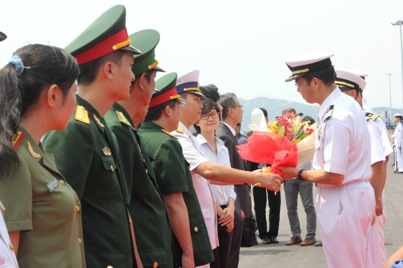 tau huan luyen luc luong tu ve tren bien nhat ban tham viet nam