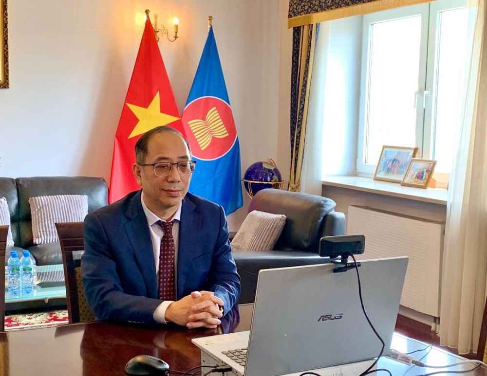 Đại sứ Nguyễn Hùng tham dự cuộc họp trực tuyến của ACW.