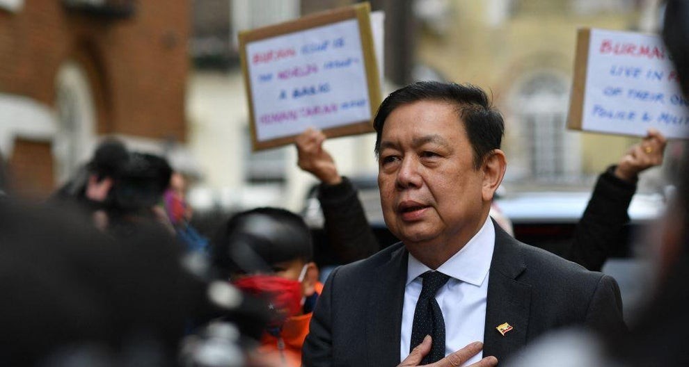 Đêm ngủ trong ô tô của Đại sứ Myanmar và vấn đề khó xử của nước Anh