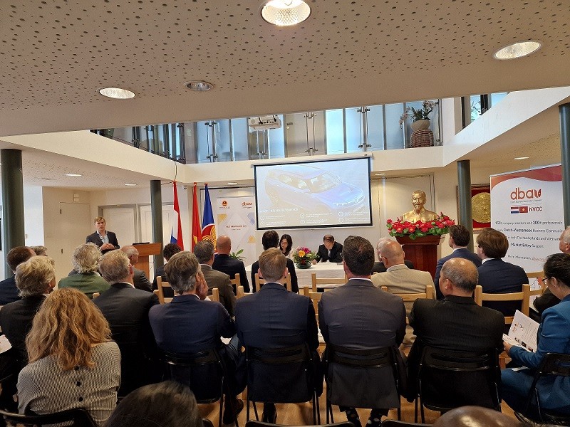 Đại sứ quán Việt Nam tại Hà Lan tổ chức sự kiện 'Gặp gỡ Đại sứ 2022'