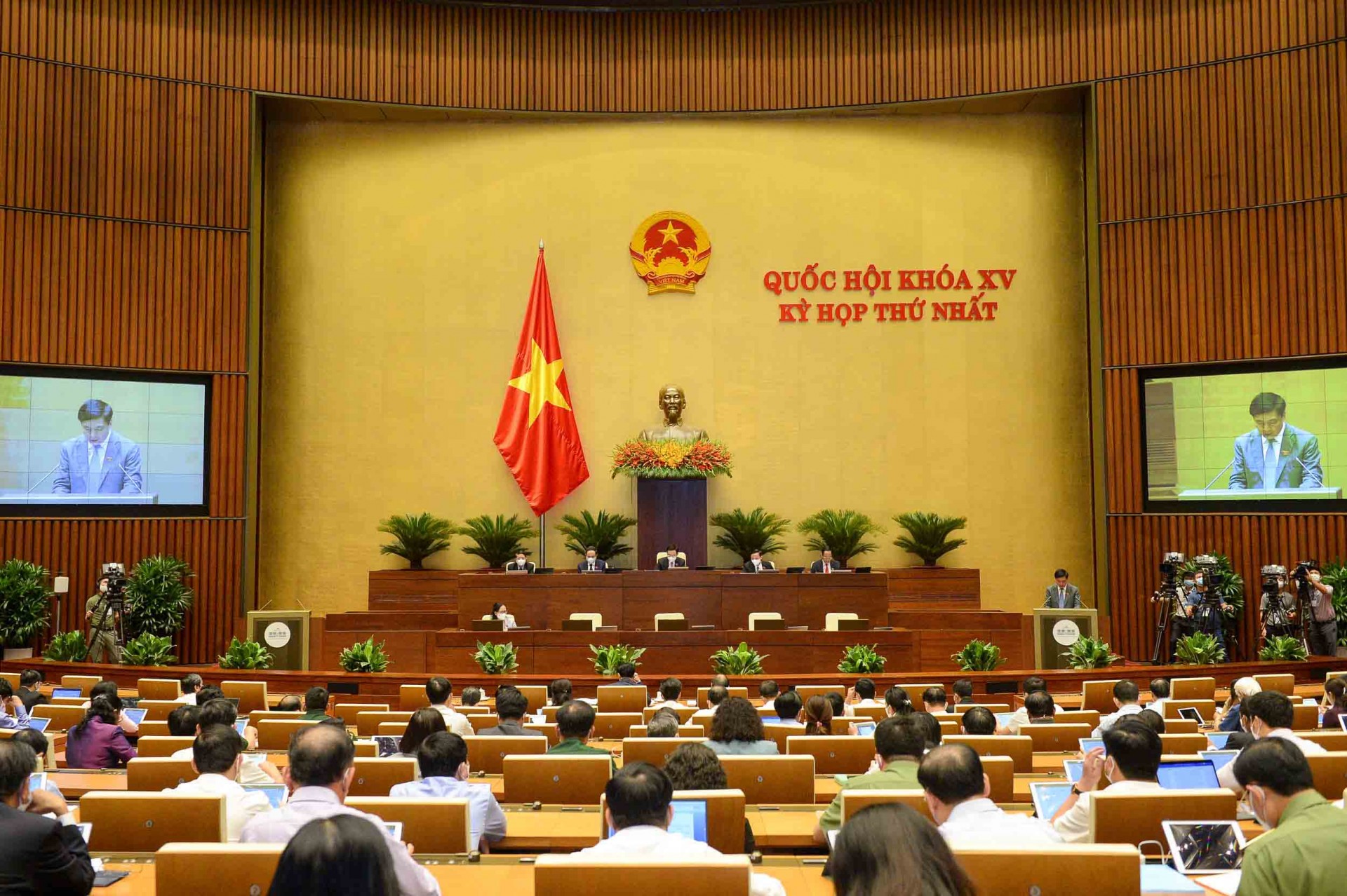 Quốc hội thảo luận về Chương trình giám sát của Quốc hội năm 2022