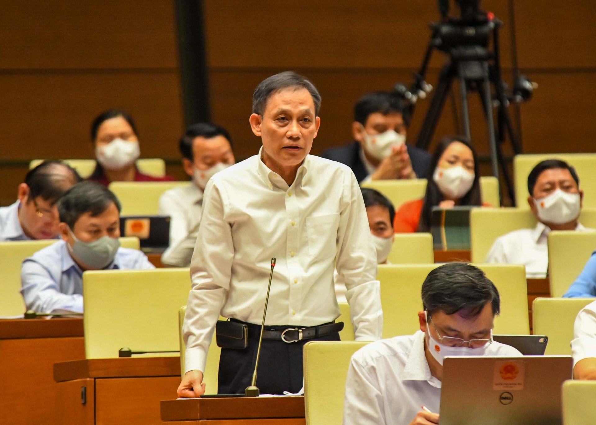 Thảo luận về Chương trình giám sát của Quốc hội năm 2022: Dịch Covid-19 phức tạp cần kịch bản thích hợp