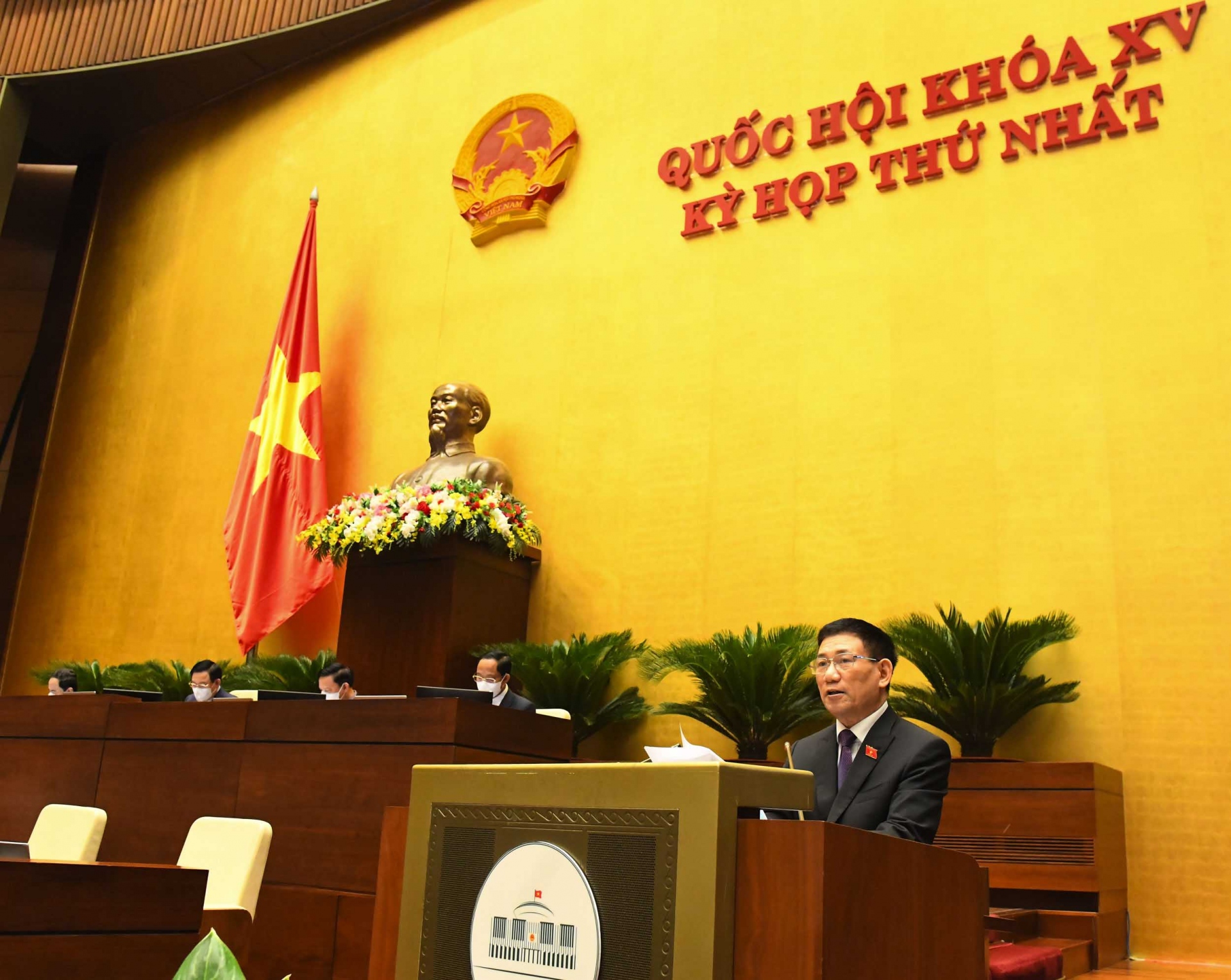 Bộ trưởng Bộ Tài chính Hồ Đức Phớc trình bày Báo cáo về công tác thực hành tiết kiệm, chống lãng phí năm 2020.