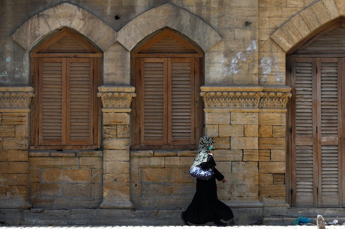 Covid-19: Thái Lan sẽ đạt đỉnh dịch vào tháng 9, Pakistan tăng đột biến ca mắc mới; website đặt lịch tiêm vaccine ở Italy bị tấn công