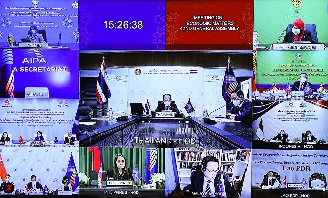 Phiên họp Ủy ban Kinh tế AIPA dưới sự chủ trì của Hội đồng Lập pháp Brunei.