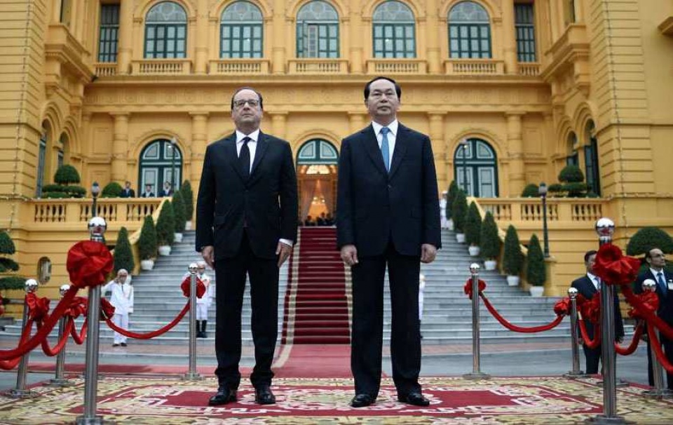 chuyen tham viet nam cua ong hollande tren bao phap