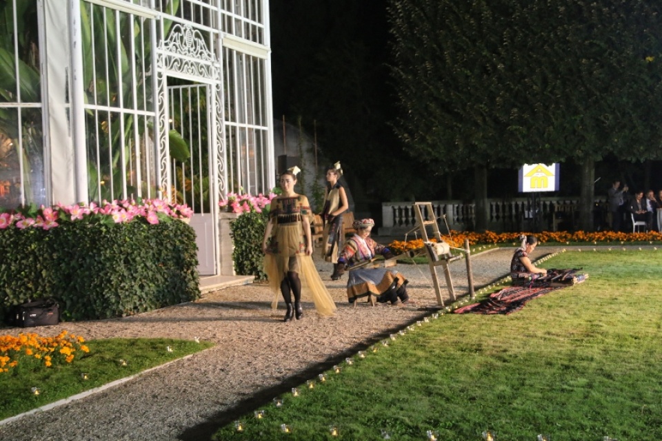 quang ba hinh anh viet nam tai hoi cho top resa phap