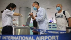 Covid-19: Người nước ngoài nhập cảnh ngắn ngày không phải cách ly tập trung 14 ngày