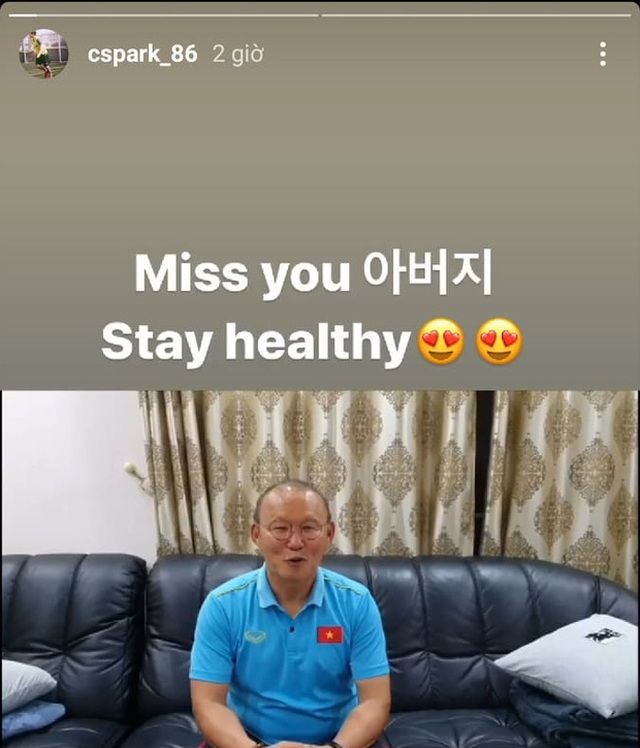 hlv-park-hang-seo-nhan-qua-sinh-nhat-som-tu-con-trai