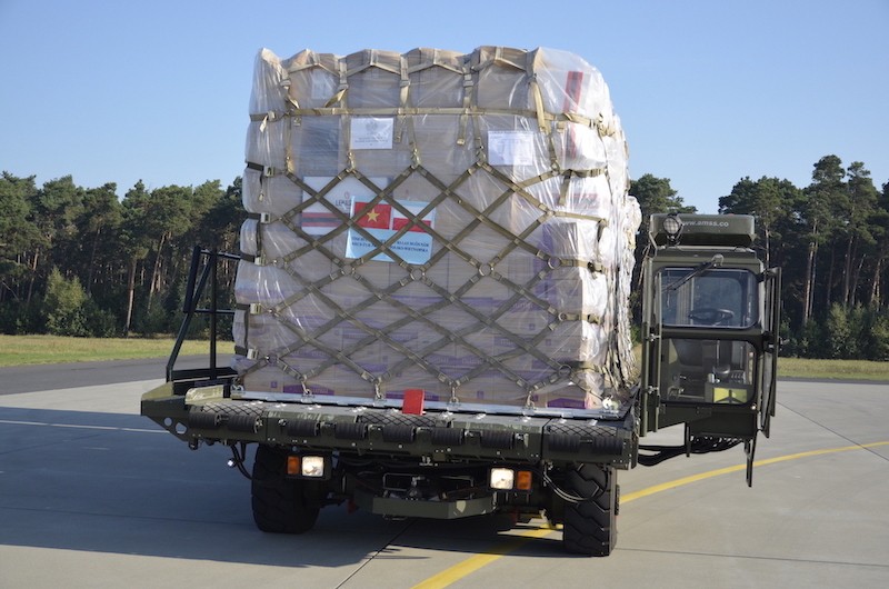 Tiếp nhận 8 tấn thiết bị y tế phòng chống dịch Covid-19 do chính phủ Ba Lan viện trợ TP. Hồ Chí Minh
