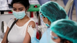Tiêm trộn Sinovac-AstraZeneca - phác đồ vaccine ngừa Covid-19 chính ở Thái Lan