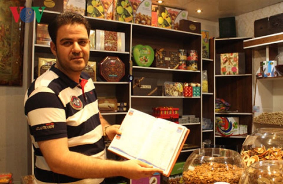 Mong một lần trở lại Tehran mong mot lan tro lai tehran