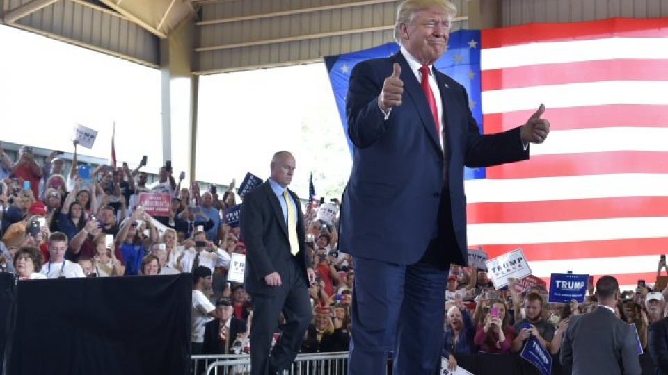 donald trump bat ngo de cap toi kha nang that cu