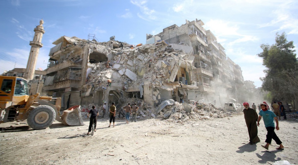 nga cong bo lenh ngung ban 8 gio tai aleppo