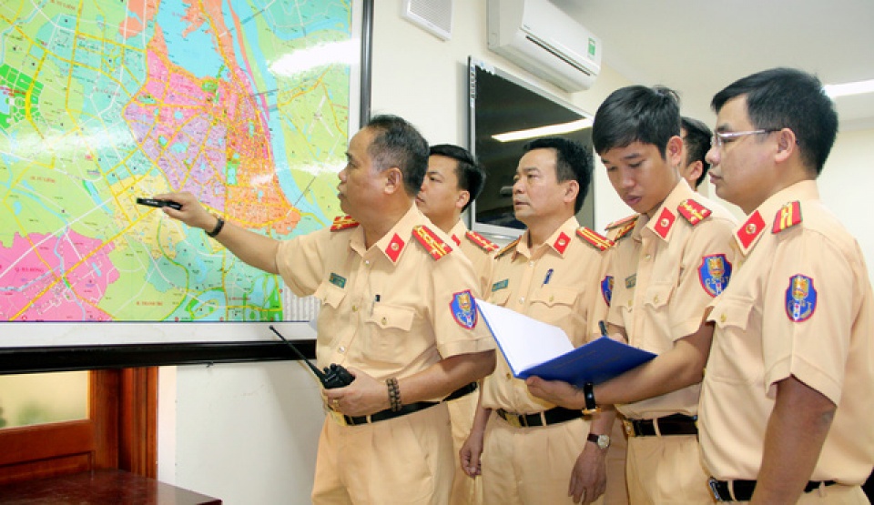 ha noi phan luong giao thong phuc vu 3 hoi nghi quoc te