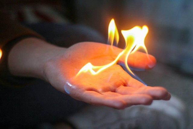 Bí ẩn hiện tượng nhiều người 'tự bốc cháy' chưa được giải mã