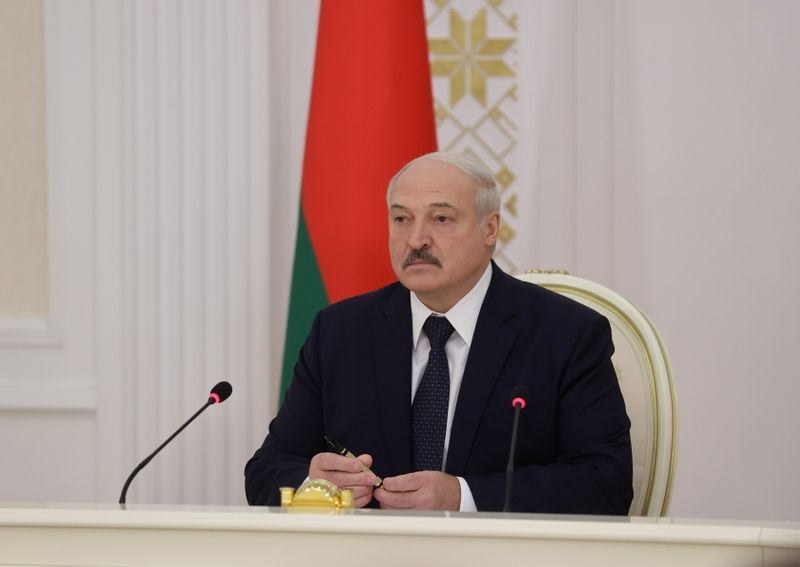 Belarus: Tổng thống Lukashenko điện đàm với ngoại trưởng Mỹ; Thủ lĩnh đối lập là F1 của quan chức mắc Covid-19