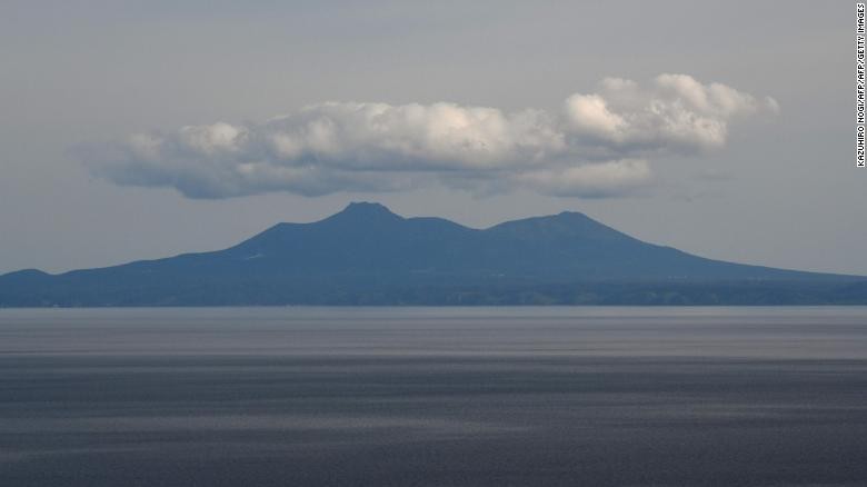 đảo Kunashir thuộc quần đảo Nam Kuril (Nhật Bản gọi là vùng lãnh thổ phương Bắc). (Nguồn: CNN) đảo Kunashir thuộc quần đảo Nam Kuril (Nhật Bản gọi là vùng lãnh thổ phương Bắc). (Nguồn: CNN)