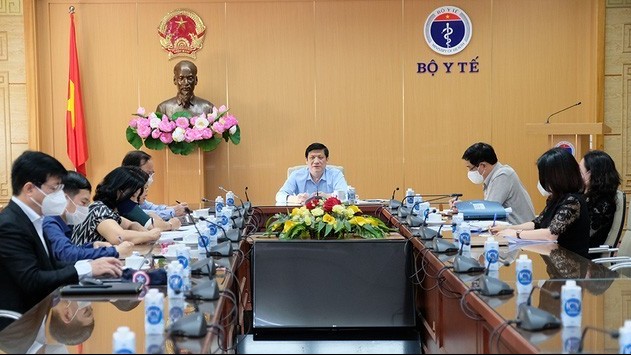 bo truong bo y te tiem vaccine covid19 cho tre em phai dam bao an toan la hang dau