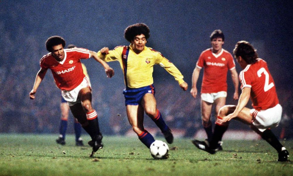 Cuộc đời và sự nghiệp đầy màu sắc của Maradona qua ảnh