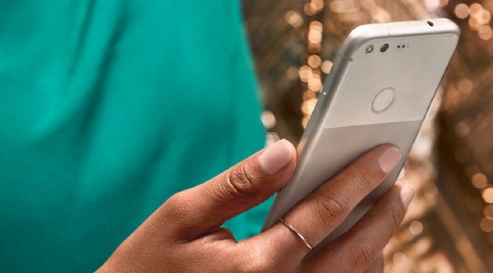 diem danh nhung smartphone cao cap noi bat nhat nam 2016