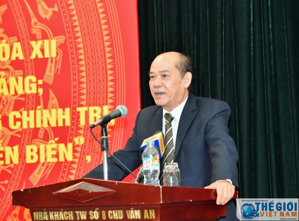 Đưa Nghị quyết Trung ương 4 vào công việc hàng ngày của cán bộ, đảng viên Bộ Ngoại giao dua nghi quyet trung uong 4 vao cong viec hang ngay cua can bo dang vien bo ngoai giao