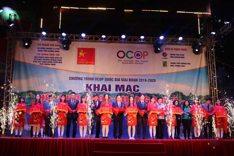 khai mac hoi cho ocop qua ng ninh xuan 2019 tai ha noi