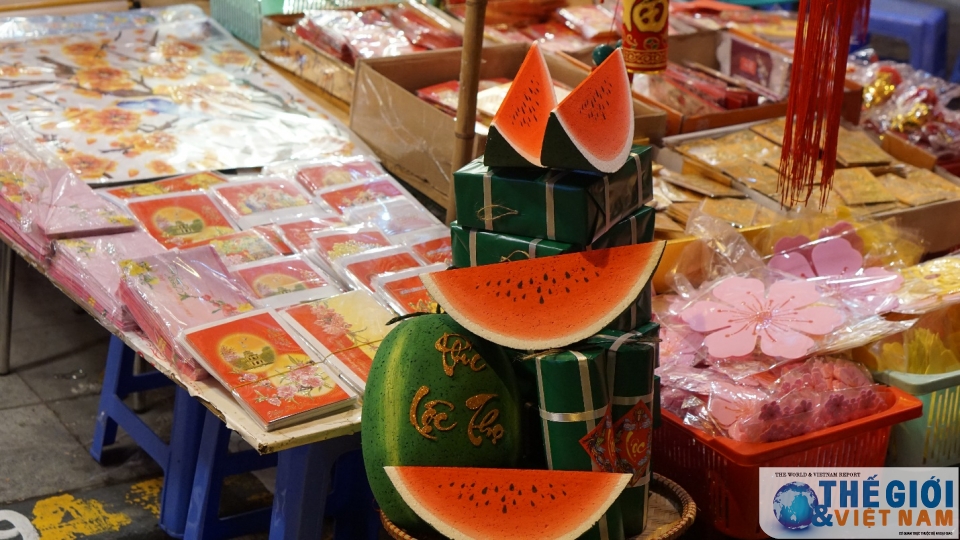 pho hang ma lung linh sac mau don tet ky hoi