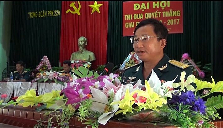 Trung đoàn trưởng mẫu mực từ lời nói tới hành động