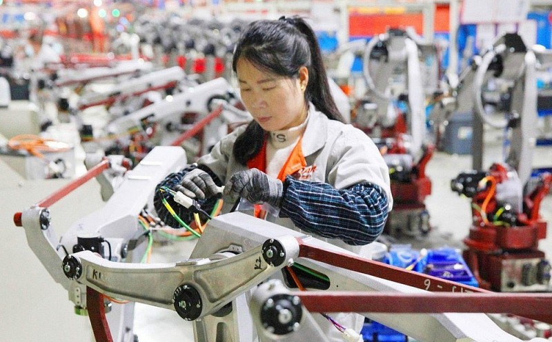 Sóng gió nào sẽ cản bước kinh tế Trung Quốc trong năm 2022?