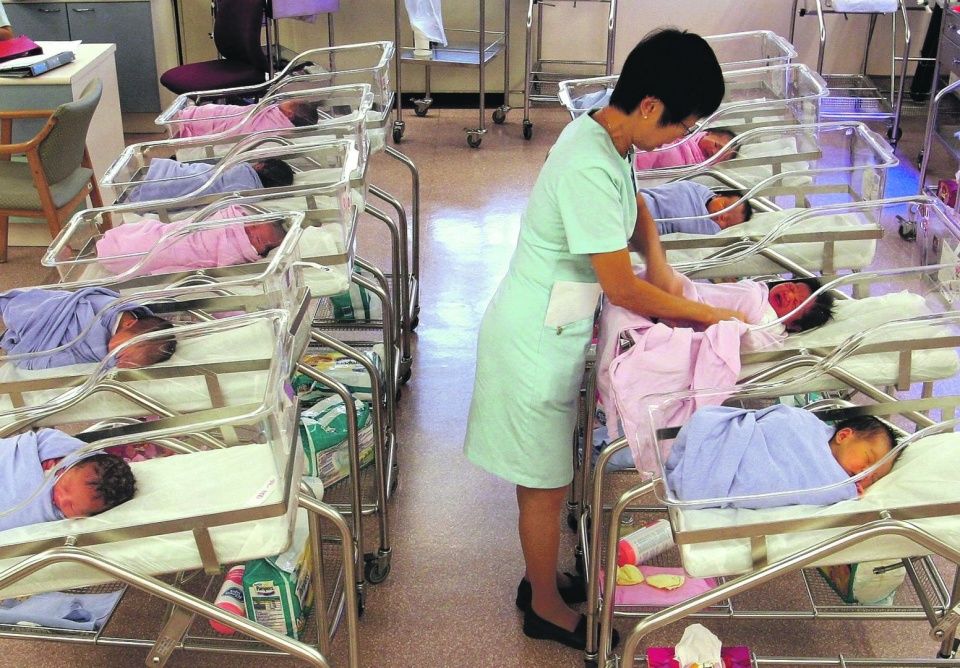 Singapore "đau đầu" vì tỷ lệ sinh giảm xuống mức quá thấp singapore dau dau vi ty le sinh giam xuong muc qua thap