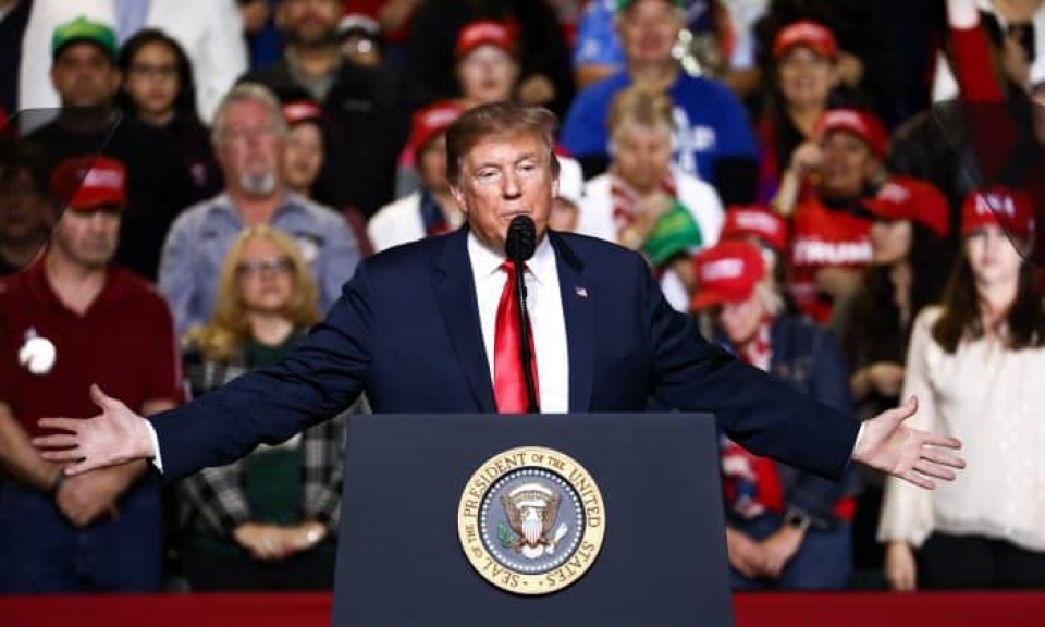 chan dung ong trump qua con mat nha su hoc my