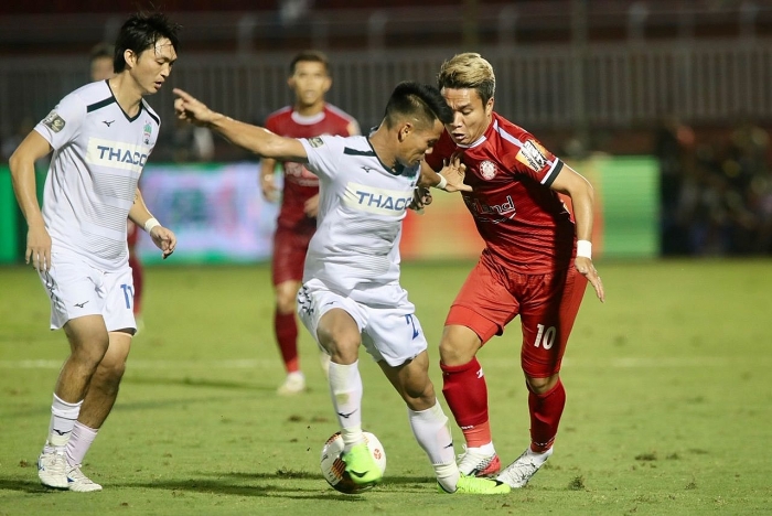 ha gia lai phu nhan kha nang tuan anh khoac ao clb muangthong united