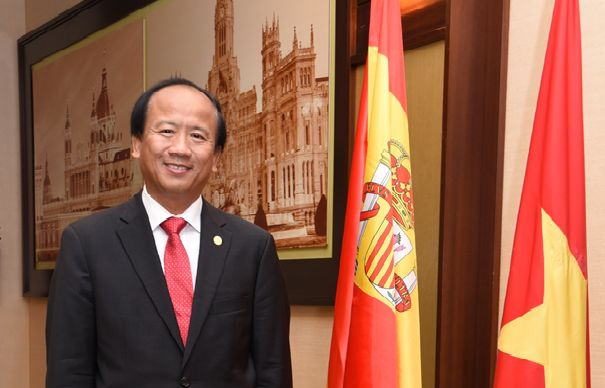 Đại sứ Ngô Tiến Dũng: Trực chiến, sẵn sàng bảo hộ công dân tại Tây Ban Nha trong mọi tình huống