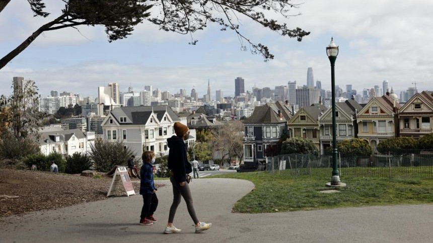 Sau hơn một năm 'khuấy đảo', Covid-19 khiến tầng lớp trung lưu thế giới sụt giảm kỷ lục