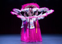 Đoàn múa truyền thống nổi tiếng Hàn Quốc đến Việt Nam