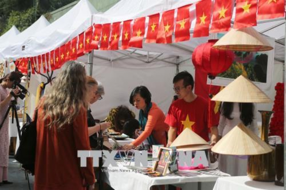 viet nam tham gia hoi cho bazar cac nuoc asean tai argentina