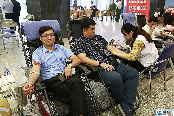 van dong hien mau tinh nguyen dam bao nguon cung mau giua dai dich covid 19