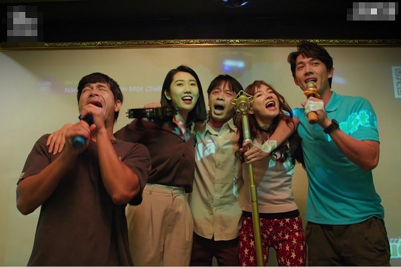 Giòn cười, tươi khóc cùng 'Cây táo nở hoa'