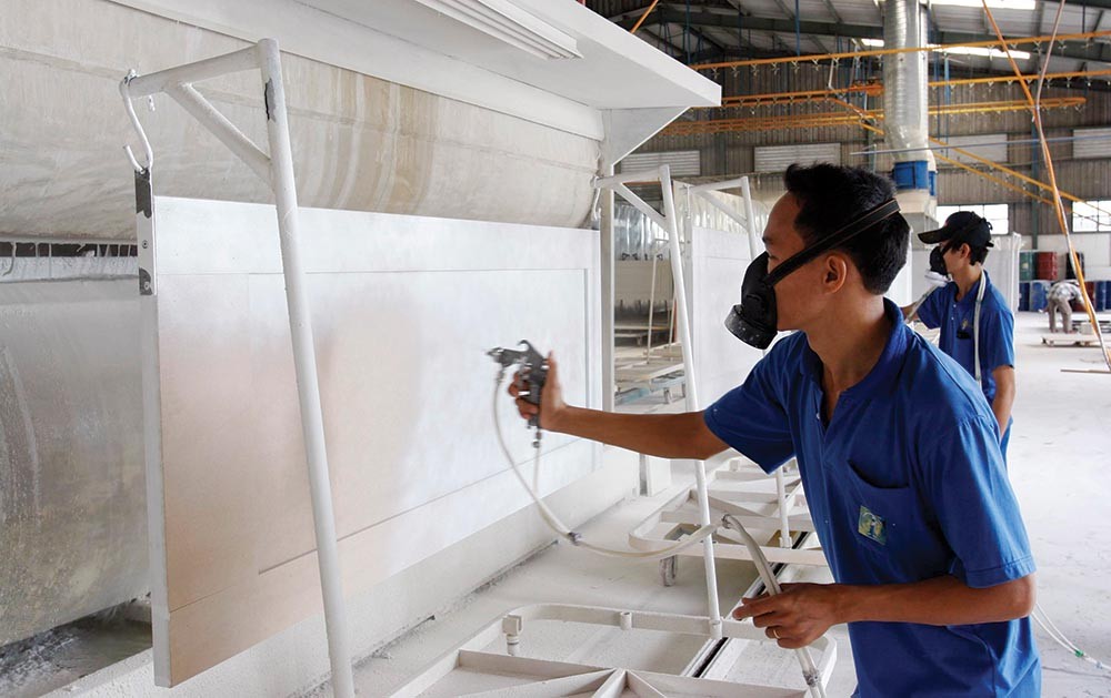 Xuất khẩu ngày 17-20/8: Xuất nhập khẩu 'miễn nhiễm' Covid-19; người Việt chuộng kem của Nga; công bố 315 Doanh nghiệp xuất khẩu uy tín 2020