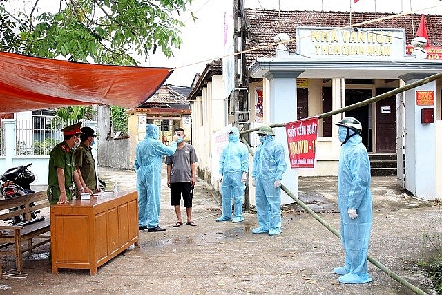 Phân tích khả năng mắc Covid-19 của ca 'siêu lây nhiễm' Hà Nam Phân tích khả năng mắc Covid-19 của ca 'siêu lây nhiễm' Hà Nam