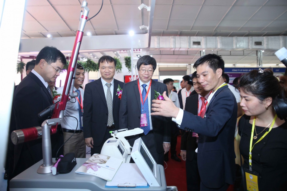 Hơn 400 doanh nghiệp quốc tế dự Vietnam Medi-Pharm 2017 hon 400 doanh nghiep quoc te du vietnam medi pharm 2017