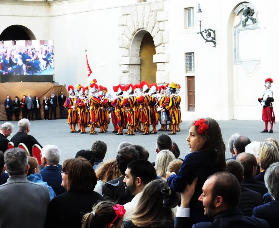 hinh anh dac biet ve doi ve binh thuy sy bao ve giao hoang