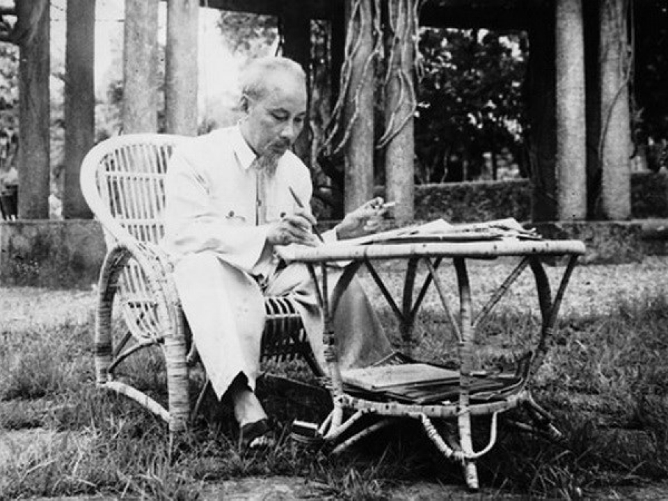 truyen thong lao ca ngoi tam guong dao duc cua chu tich ho chi minh