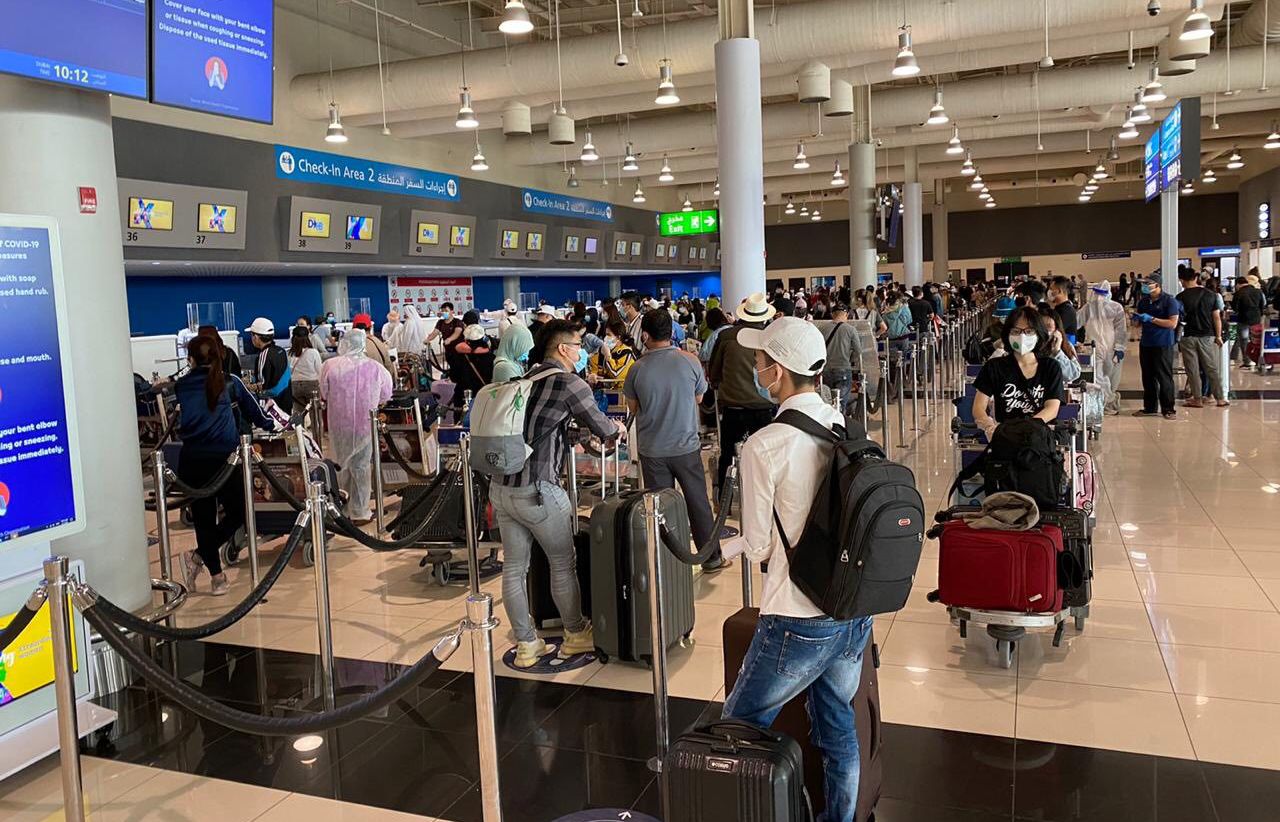 thu truong ngoai giao to anh dung tra loi ve viec dua cong dan viet nam tu cac vung dich covid 19 ve nuoc